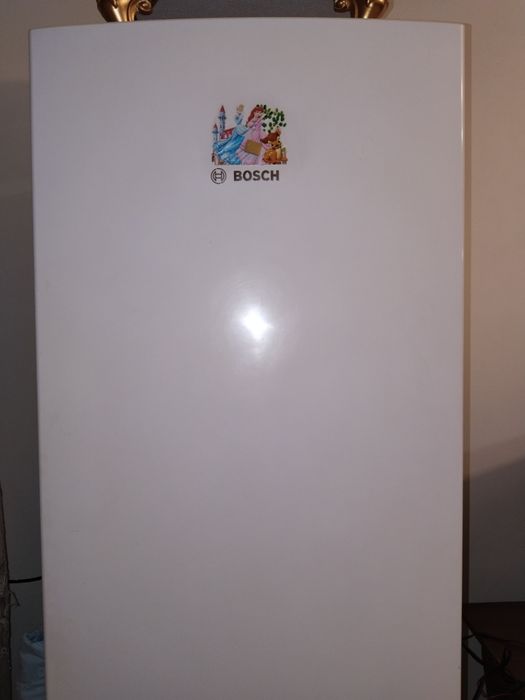 Холодильник       .