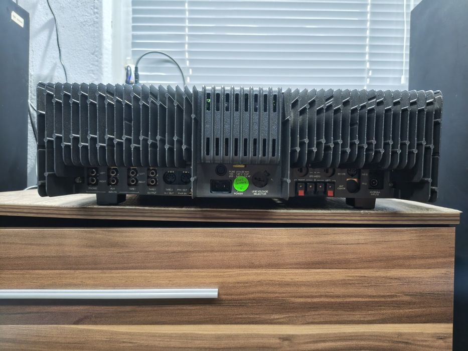 Винтидж ресивър REVOX B-780