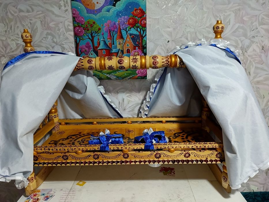 Продам бесік  для мальчика