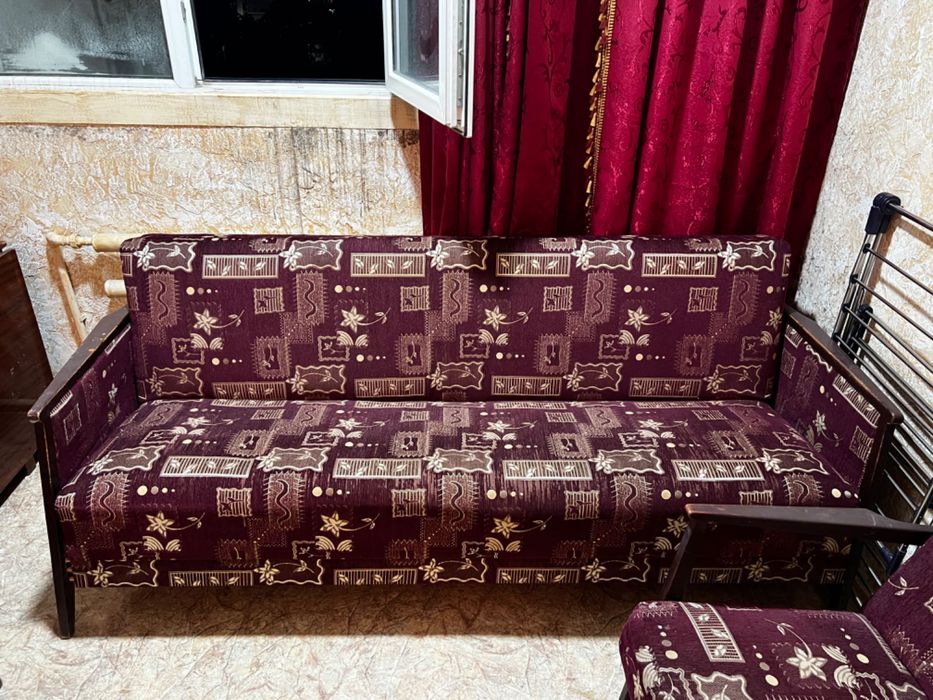 Диван и 2 кресла