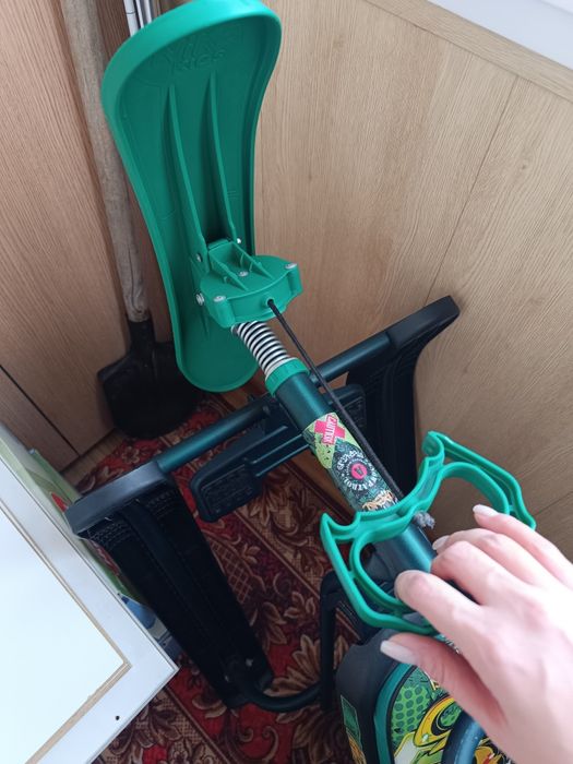 Продам б/у снегокат Nika