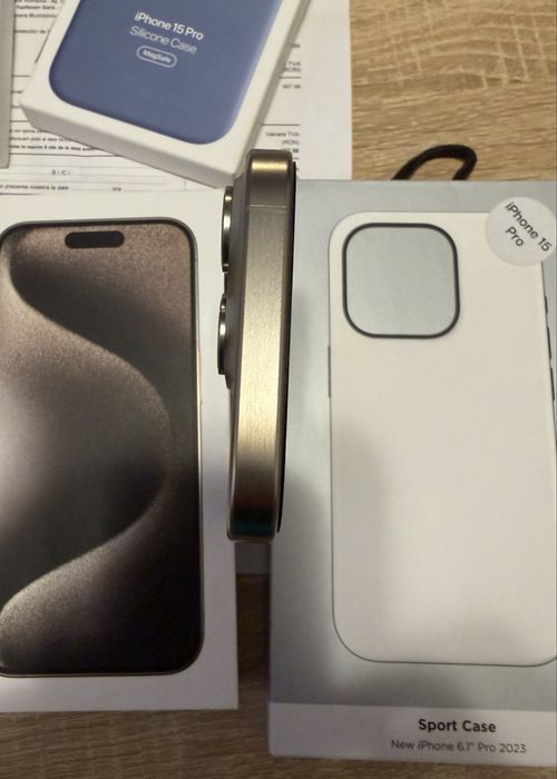iPhone 15 Pro Natural Titanium 128GB