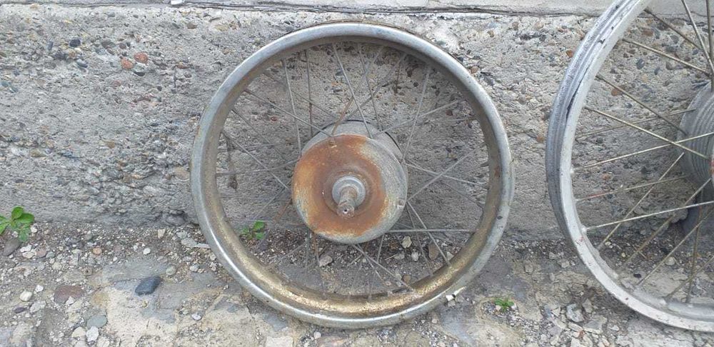 Продам шины, обода