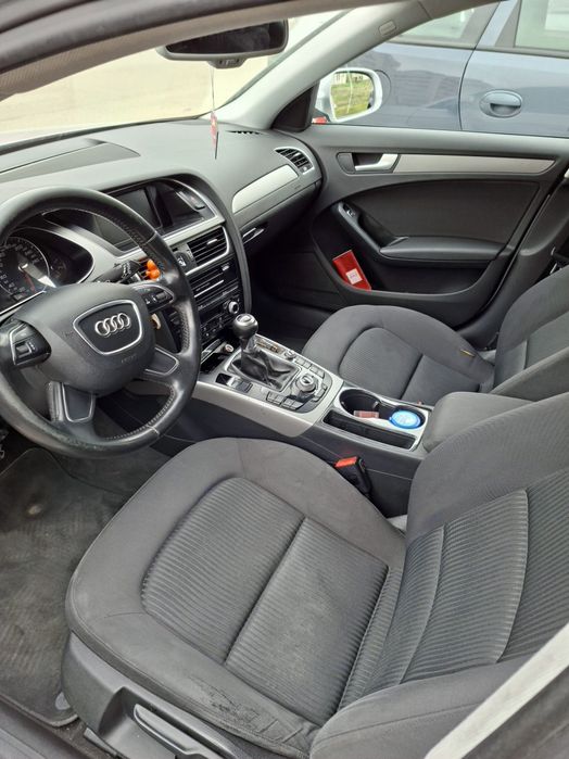 Vând Audi a4 b8 combi