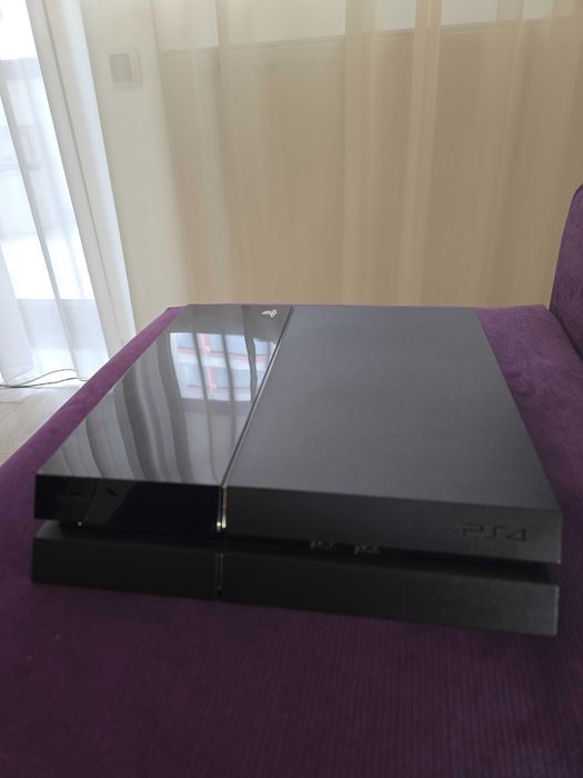 PlayStation 4 PS4 FAT 500GB + 2 Controllere DualShock 4 + 14 Jocuri