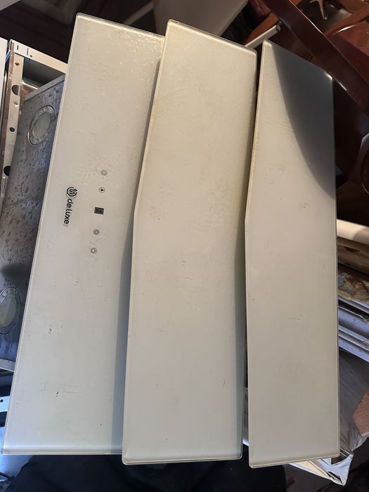 Вытяжка для кухни DeLuxe