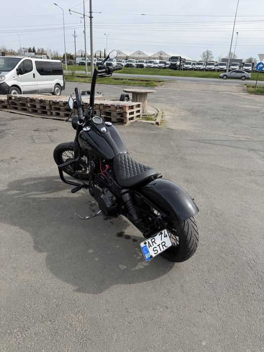 Harley Davidson Dyna Street Bob 2013