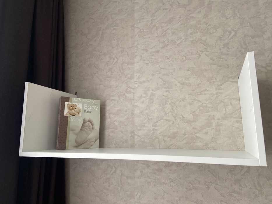 Продам книжную полку