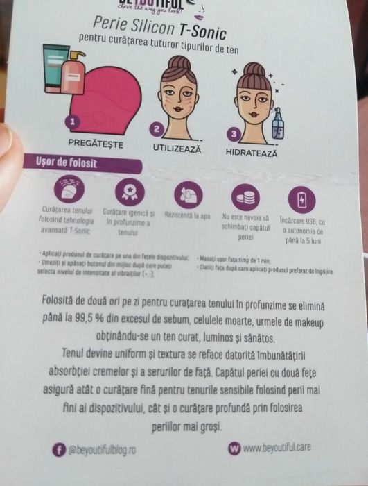 Dispozitiv de curățare facială