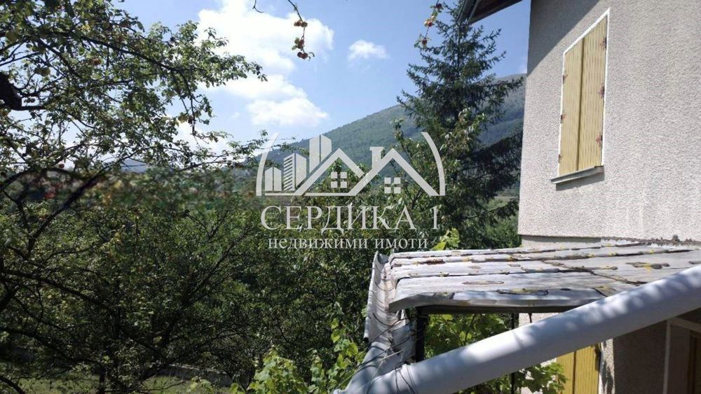 Продава се Къща в с. Лялинци, Област Перник - 300 кв.м за 255 €/кв.м - Снимка #6