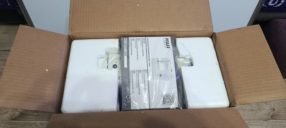 Mașina cusut Pfaff Noua