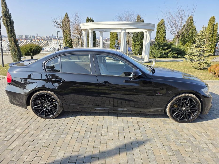 BMW E90  #2.0D #Automat. #2011  #Pachet M