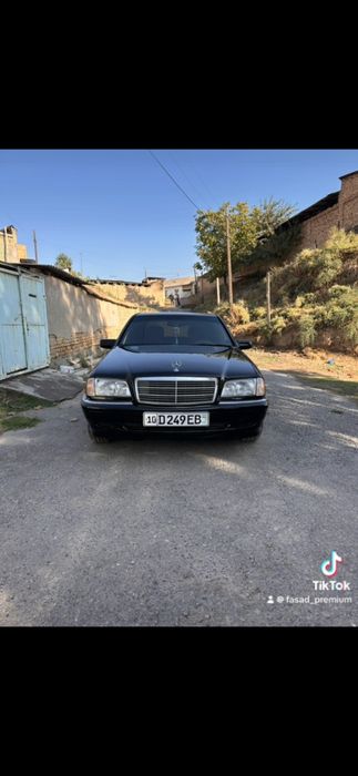 Продется Мерседес 180с