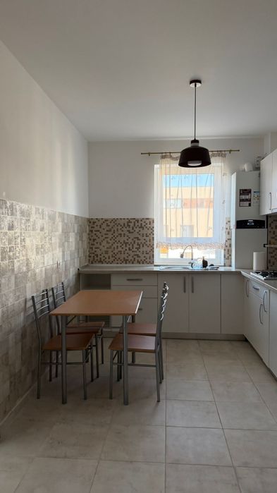 Apartament de închiriat(Maurer)