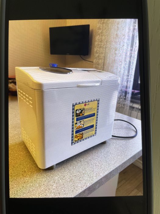 Продам хлебопечку LG