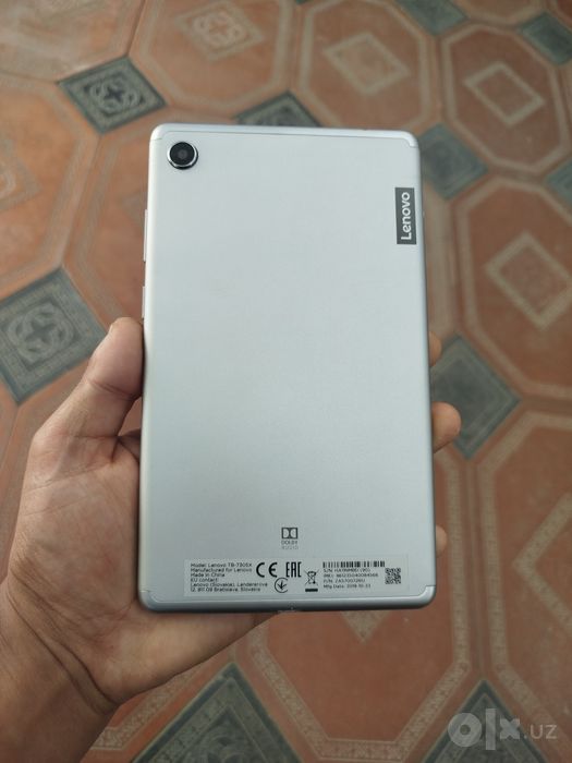 Samsung Tab 3 16GB wifi va Lenovo tab M7 16gb simkarta qo'ysa bo'ladi