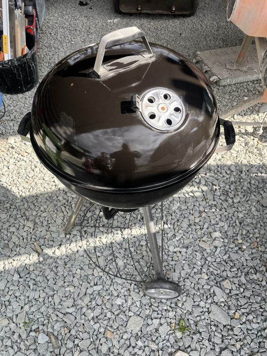 Vand gratar aproape nou