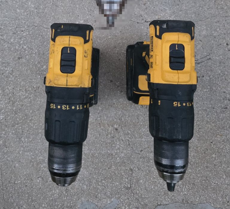 DeWalt  DCD778 filetanta cu percutie si acumulator