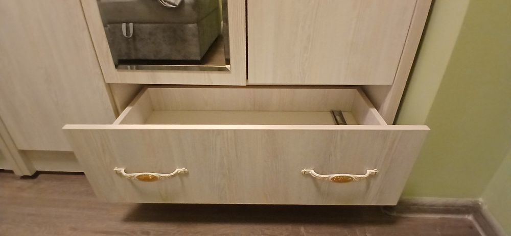 Shkaf yangiday, 2025 olingan