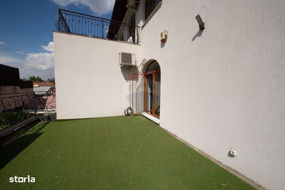 Casa de vanzare 483mp suprafata totala si teren 494mp, Sector 1