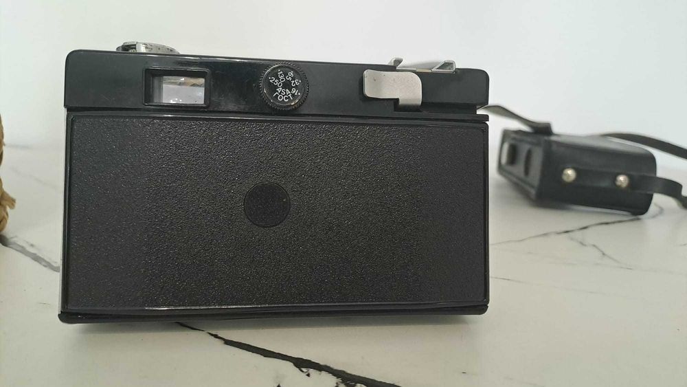 Aparat foto VILIA Belomo 35mm cu toc original piele