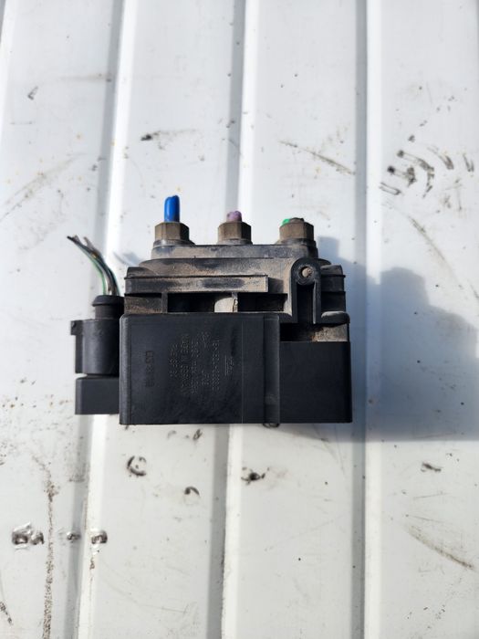 Разпределител за въздух тоарег 2004г