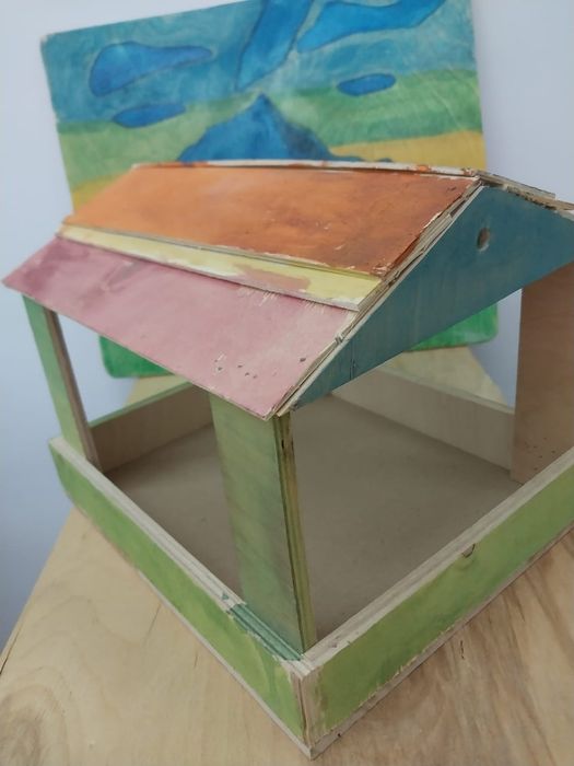 Продам скворешники и кормушки