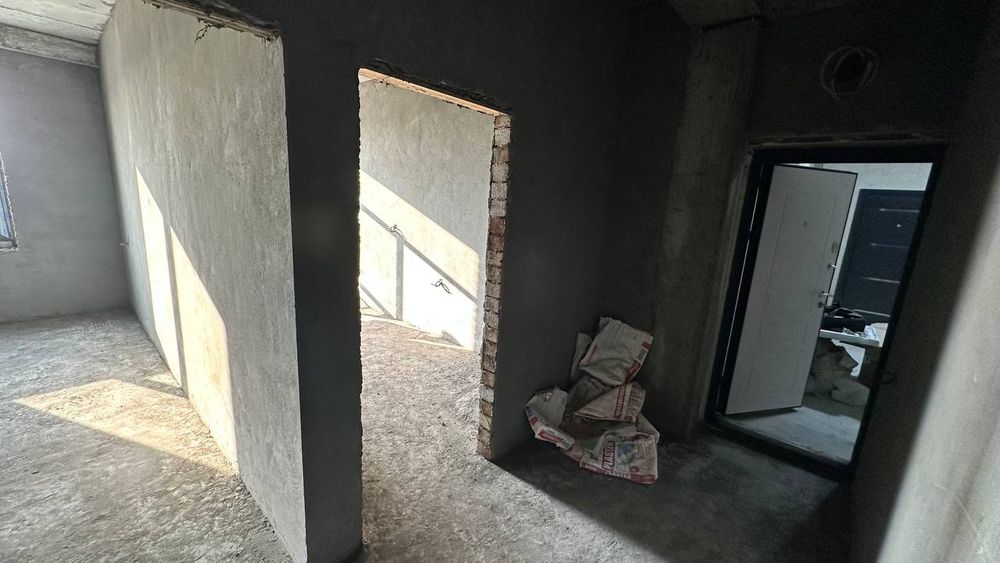 Green Haus uylari 1 xonali uy srochno sotiladi