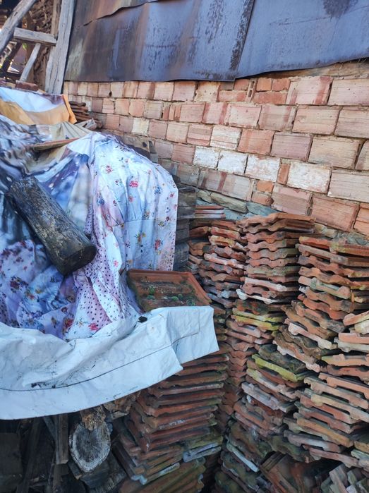 Цигли с един и два канала