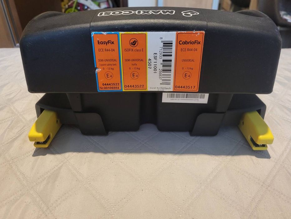 Isofix стойка за детско столче