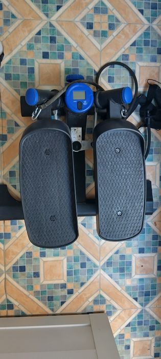 Мини степер  за домашни тренировки