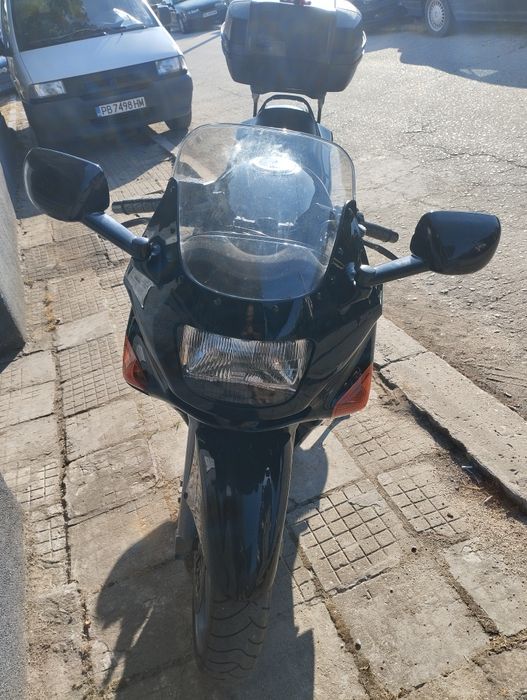 Продавам мотор Кавазаки 600 кубика много запазен