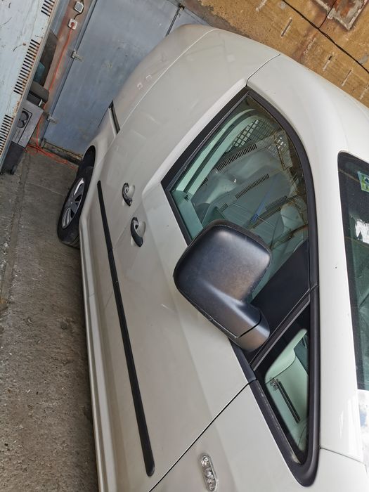 VW Caddy 2.0 SDI На части