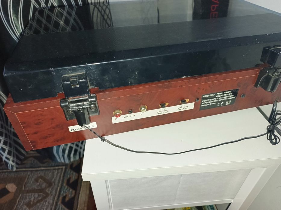 Pick up  cu radio, perfect functional
