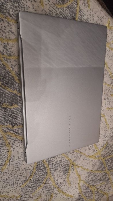 Asus Vivobook Ryzen7