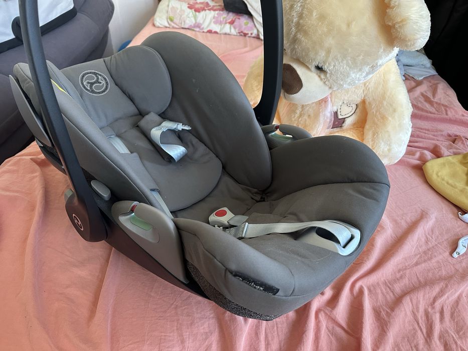 Бебешки кош Cybex Cloud T и адаптери за количка