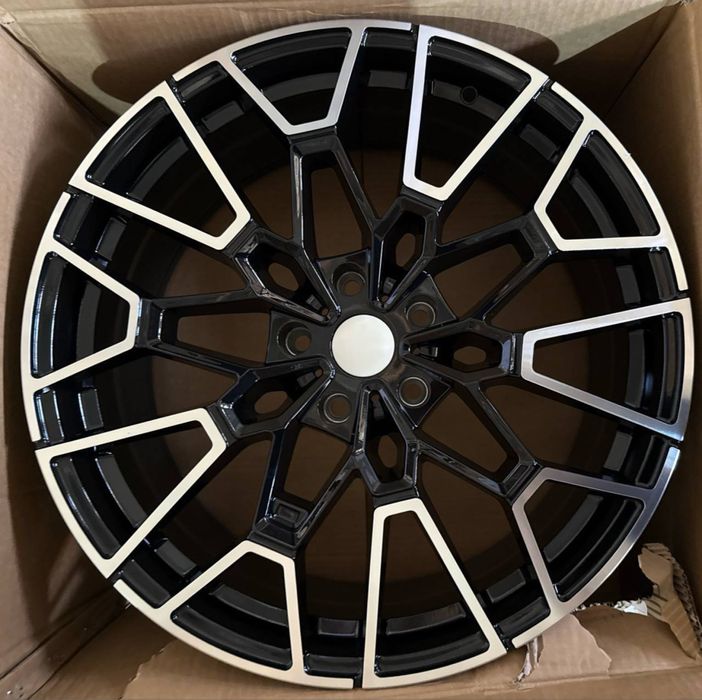 R20 BMV dezayin deska 5/120 teshigi