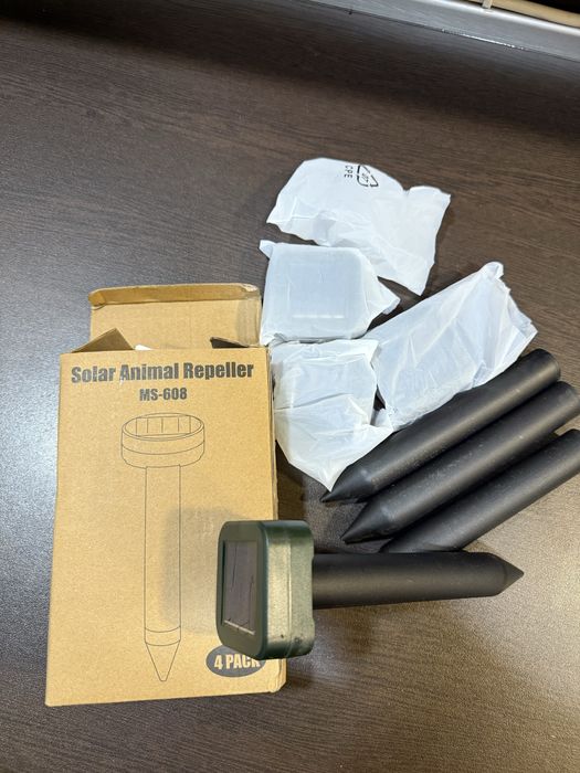 Соларен ултразвуков уред против животни – 4 броя Solar Animal Repeller