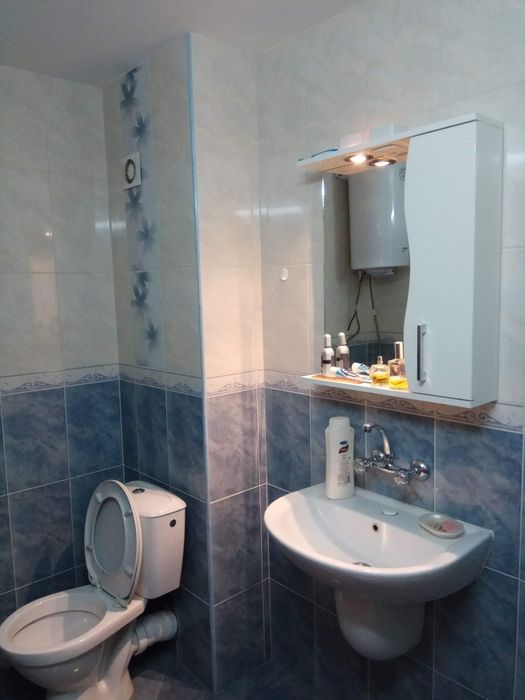 Дава се под наем Двустаен апартамент в Велико Търново, Акация - 50 кв.м за 382.5 € - Снимка #3