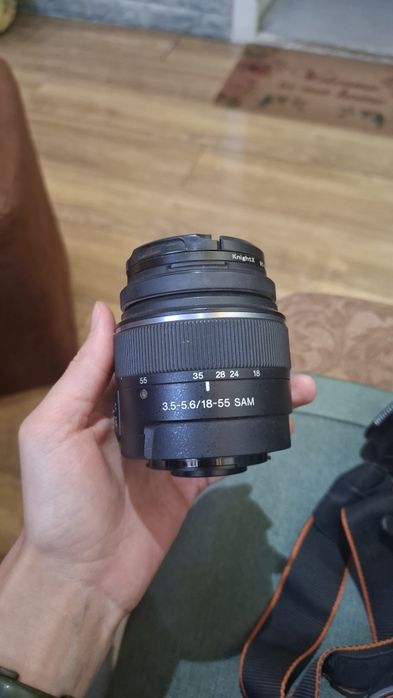 Sony DT 18-55mm f/3.5-5.6 SAM (байонет A)