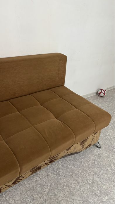 Продам диван в хорошем состоянии!
