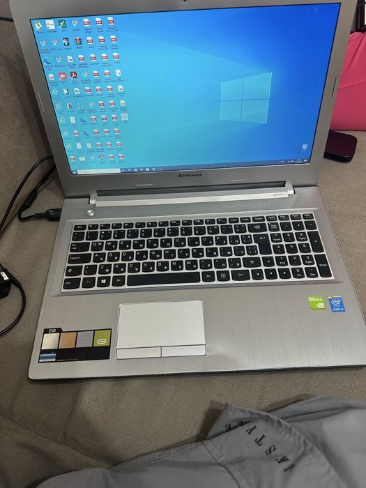 Лаптоп Леново Z50-70