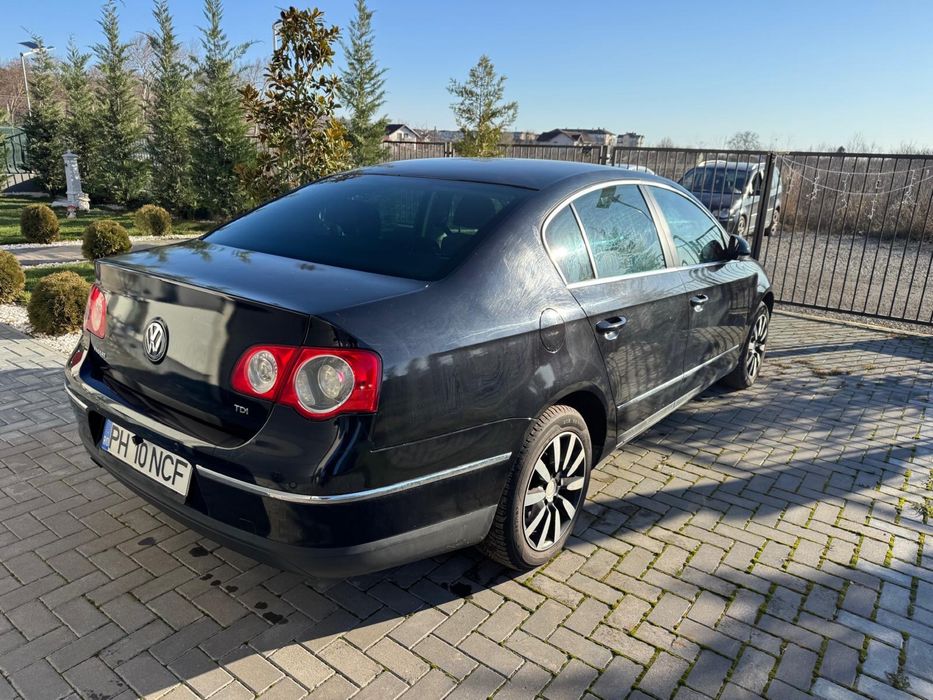 Se vinde masina , pret avantajos