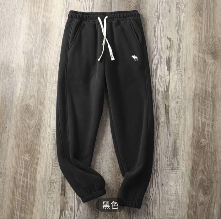 Спортивные штаны