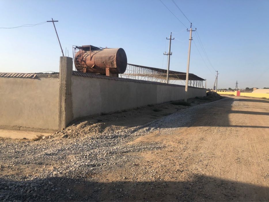 prodayotsa zemelni uchastok 1gektor s gotovim proizvodstvom