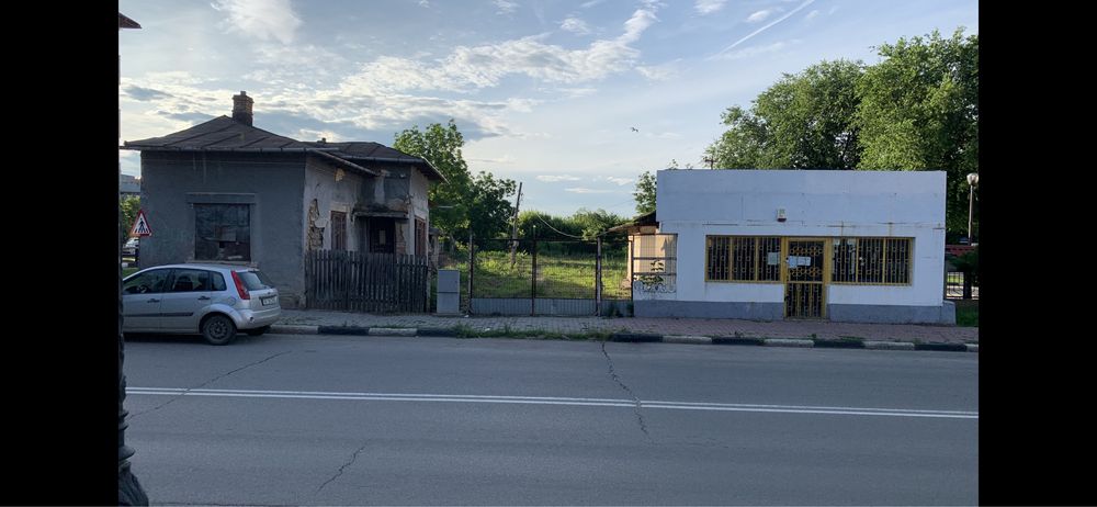 Teren ultracentral de vanzare/închiriere