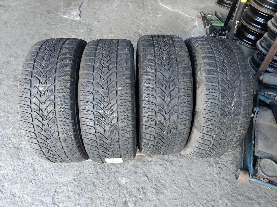 Зимни гуми -17цола -225/55-1бр.-35лв."DUNLOP"