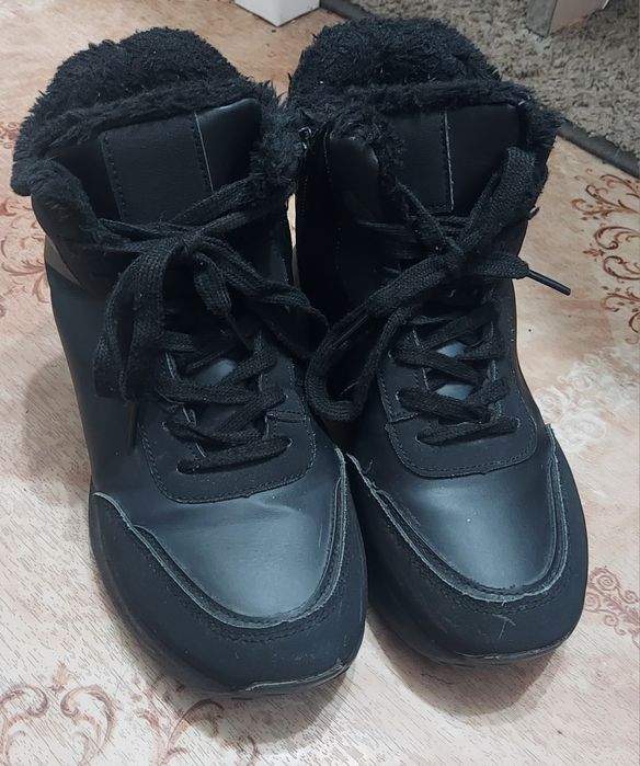 Обувь  для девочки зима, осень