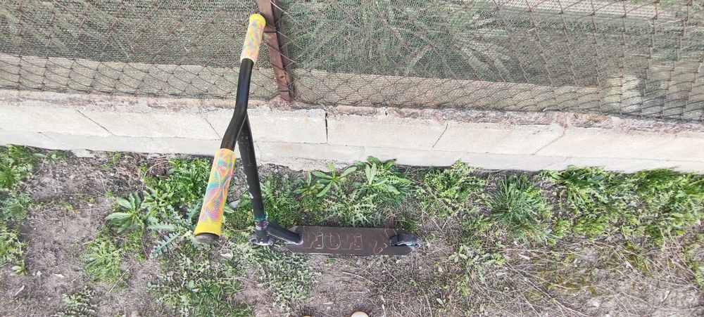 Продается трюковой самокат для детей и подростков