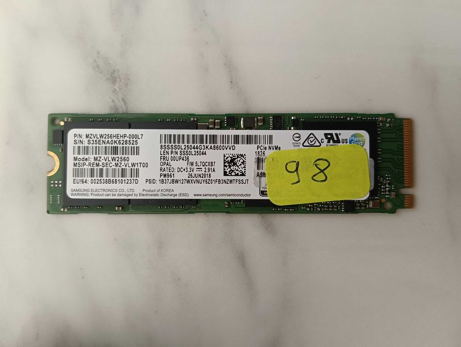 SSD Samsung M.2 NVMe si M.2 SATA de 256/250Gb